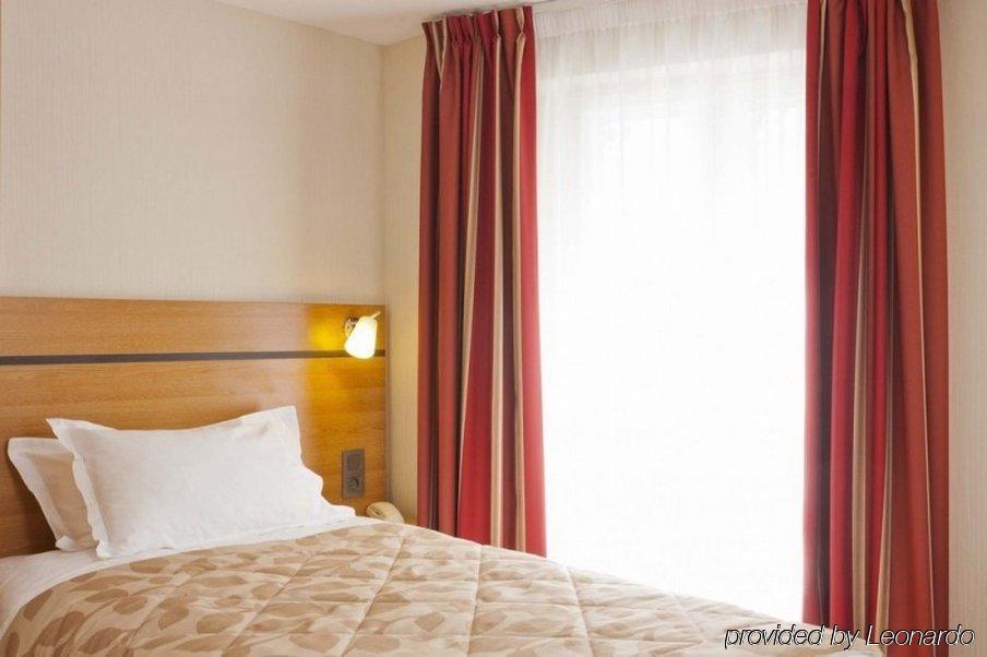 French Theory Hotel París